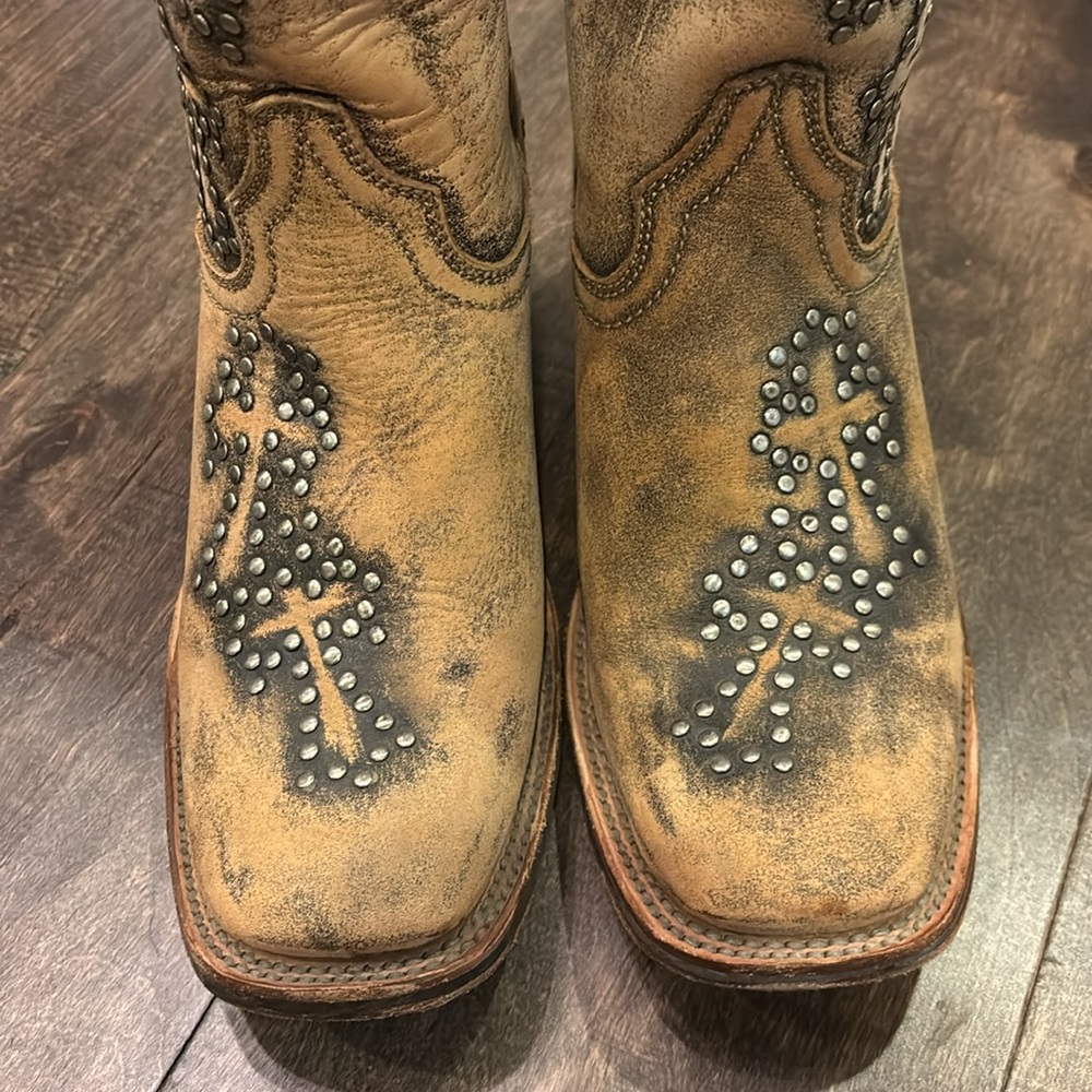 Dan Post Western Cowboy Boots w/ Crosses - Picture 5 of 7